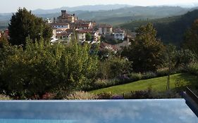 Villa Carla @ Barolo
